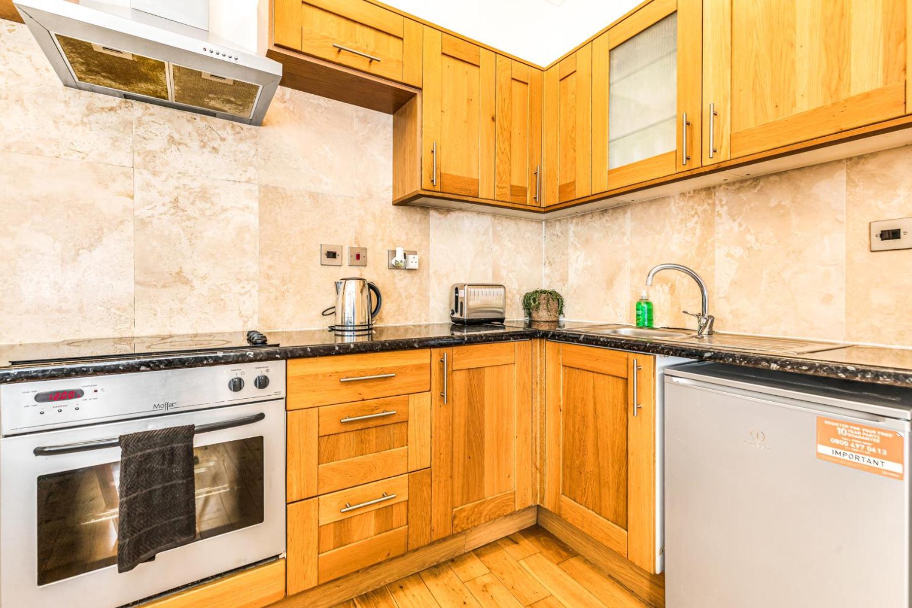 Luxstay2 Earls Court Apartment - Sleeps Up To 8 Londres Exterior foto